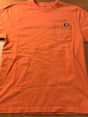 Dickies Orange Pocket T‑Shirt for Men. Size S
